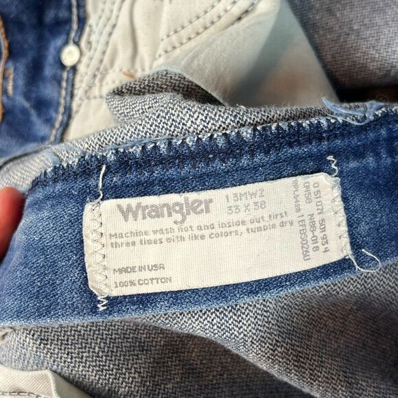Vtg Wrangler 13MWZ Men's Jeans 33X38 (31X37) Blue Denim Jeans Made In USA - Picture 4 of 12